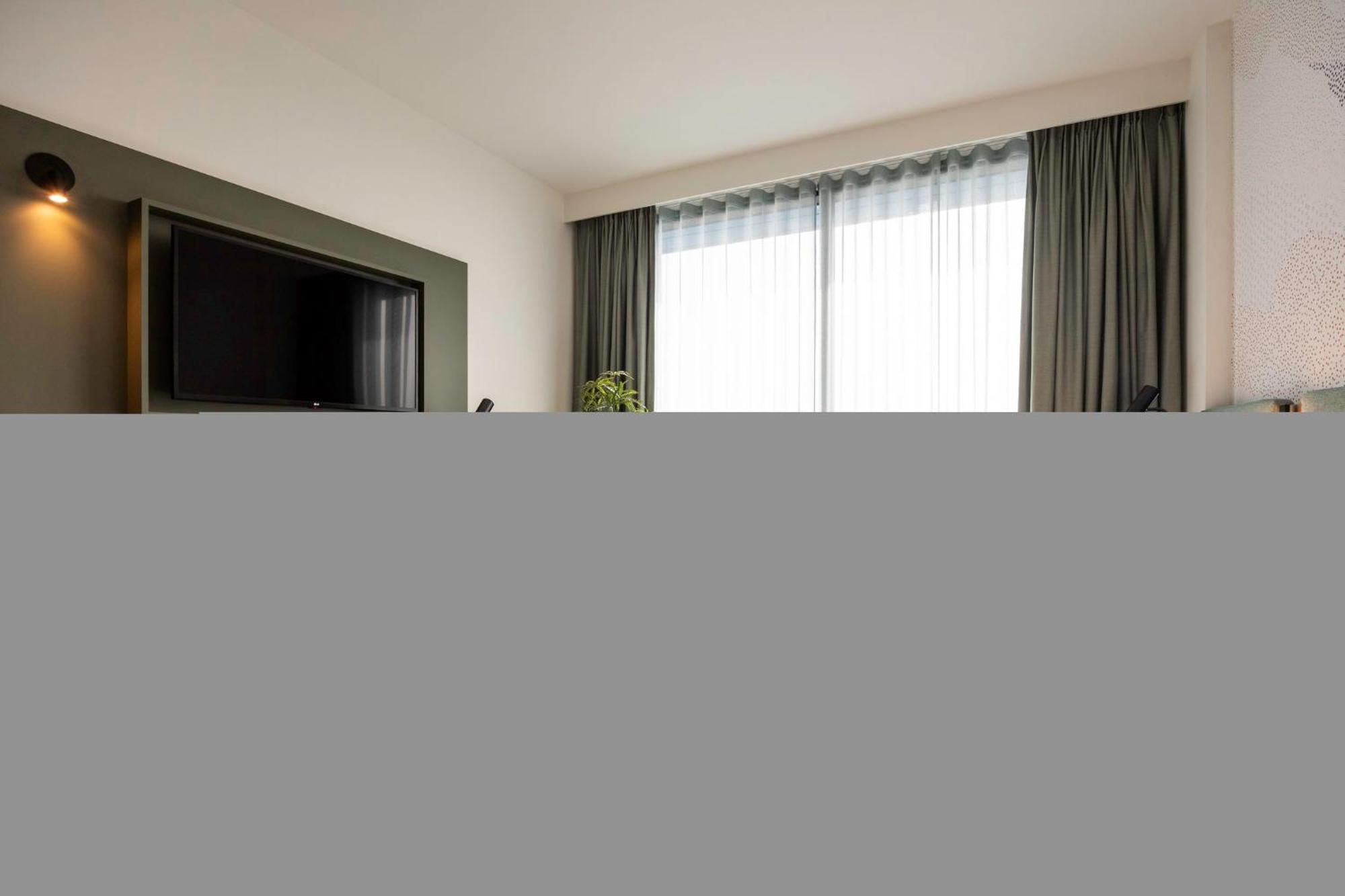 Voco Brussels City North By Ihg Vilvoorde Exteriör bild